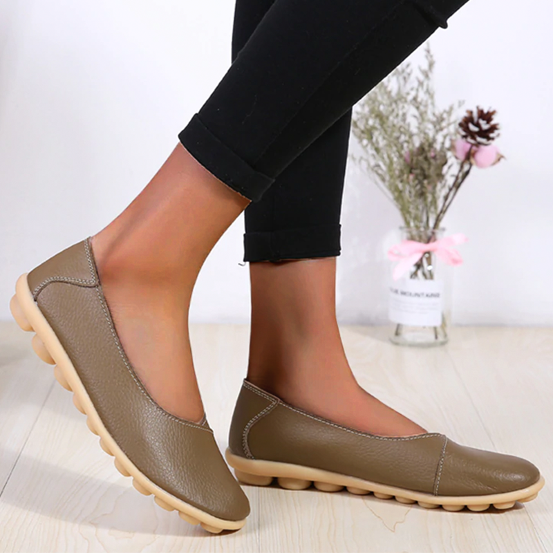 Comfort Meets Style:  Pregnant Women Daily Flat Shoes