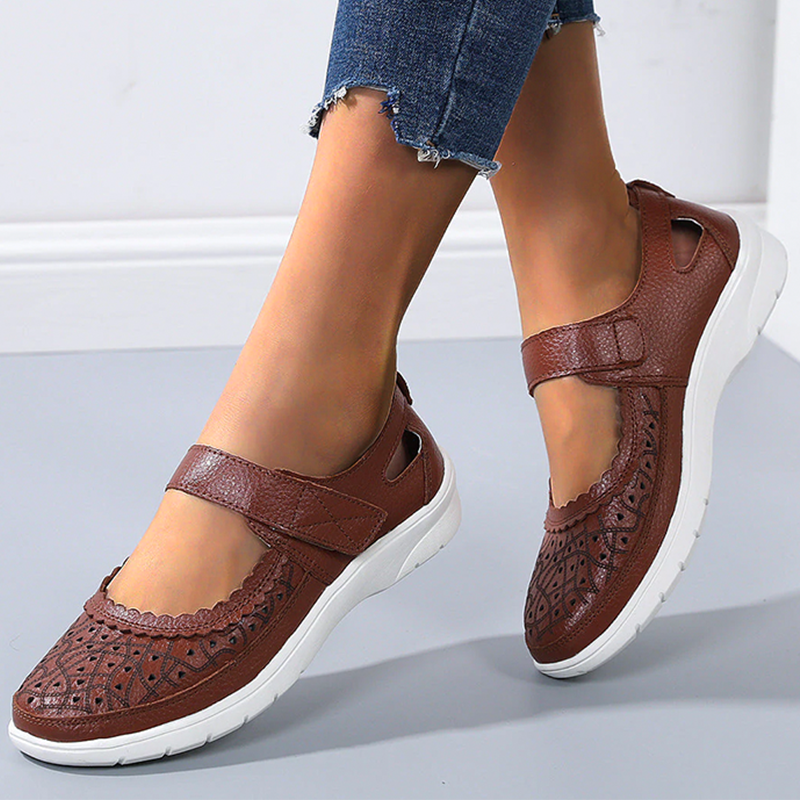 Owlkay Cutout Comfort Soft Sole Casual Shoes