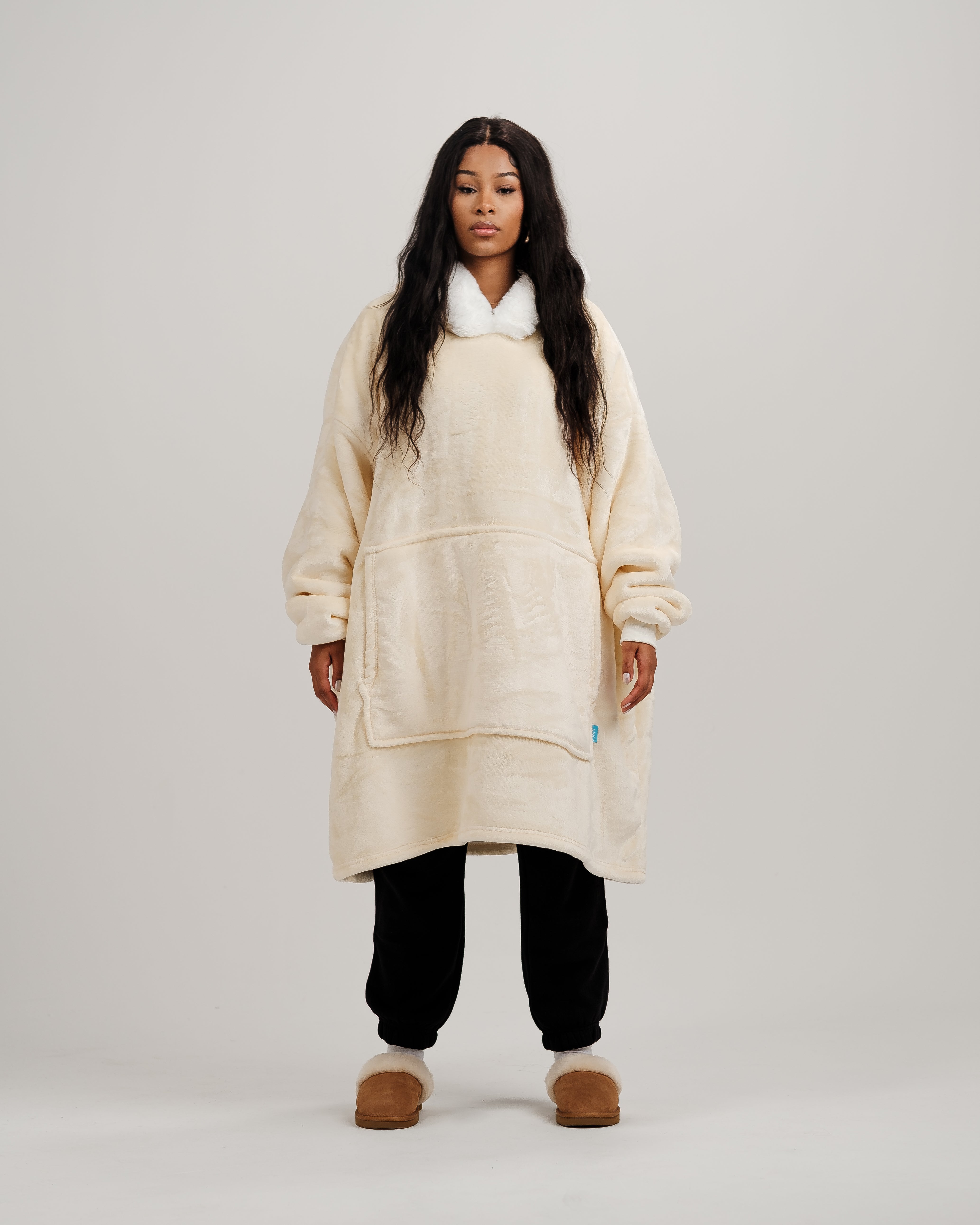 ONY Furlined Hoodie Blanket - Cream