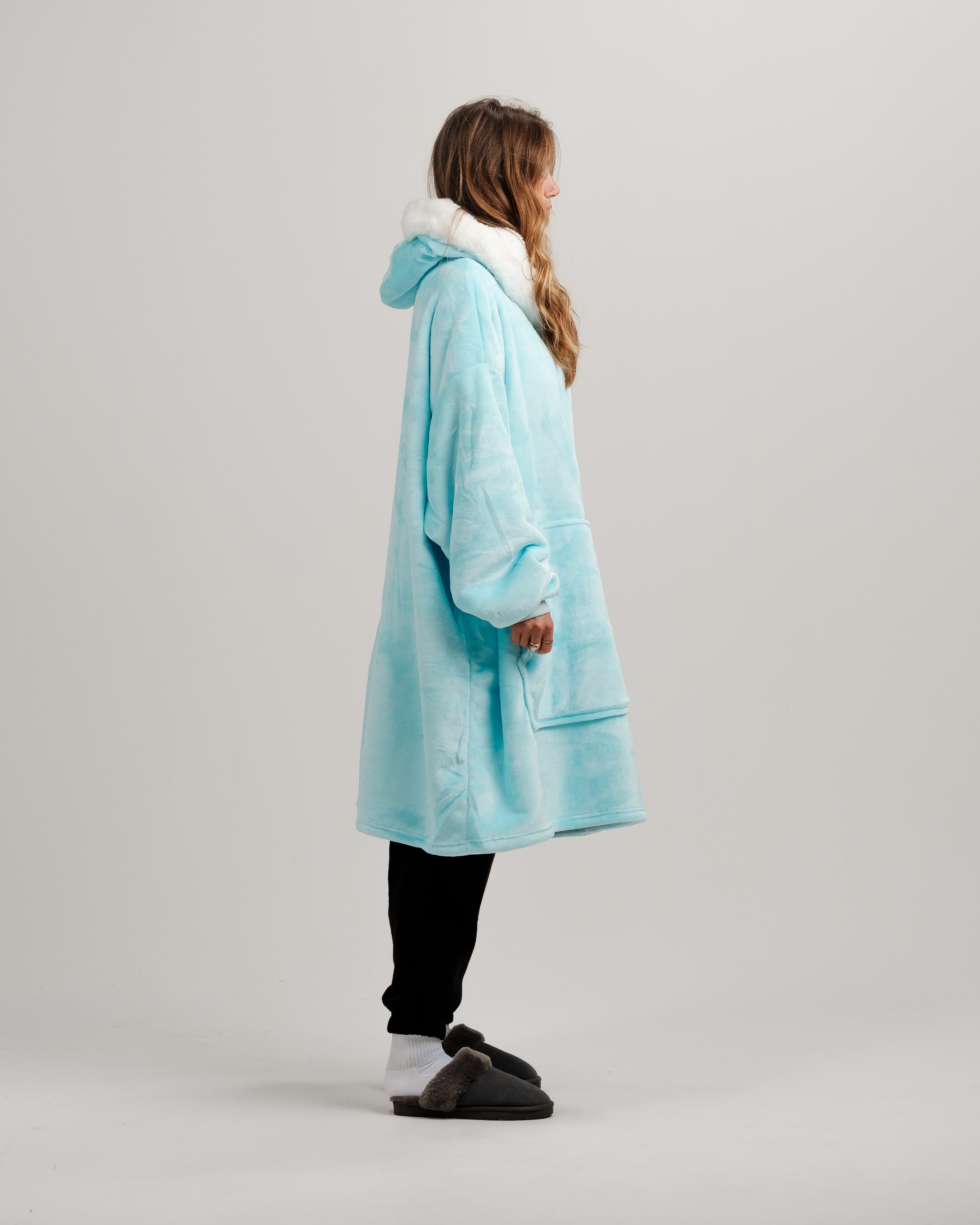 ONY Furlined Hoodie Blanket - Blue