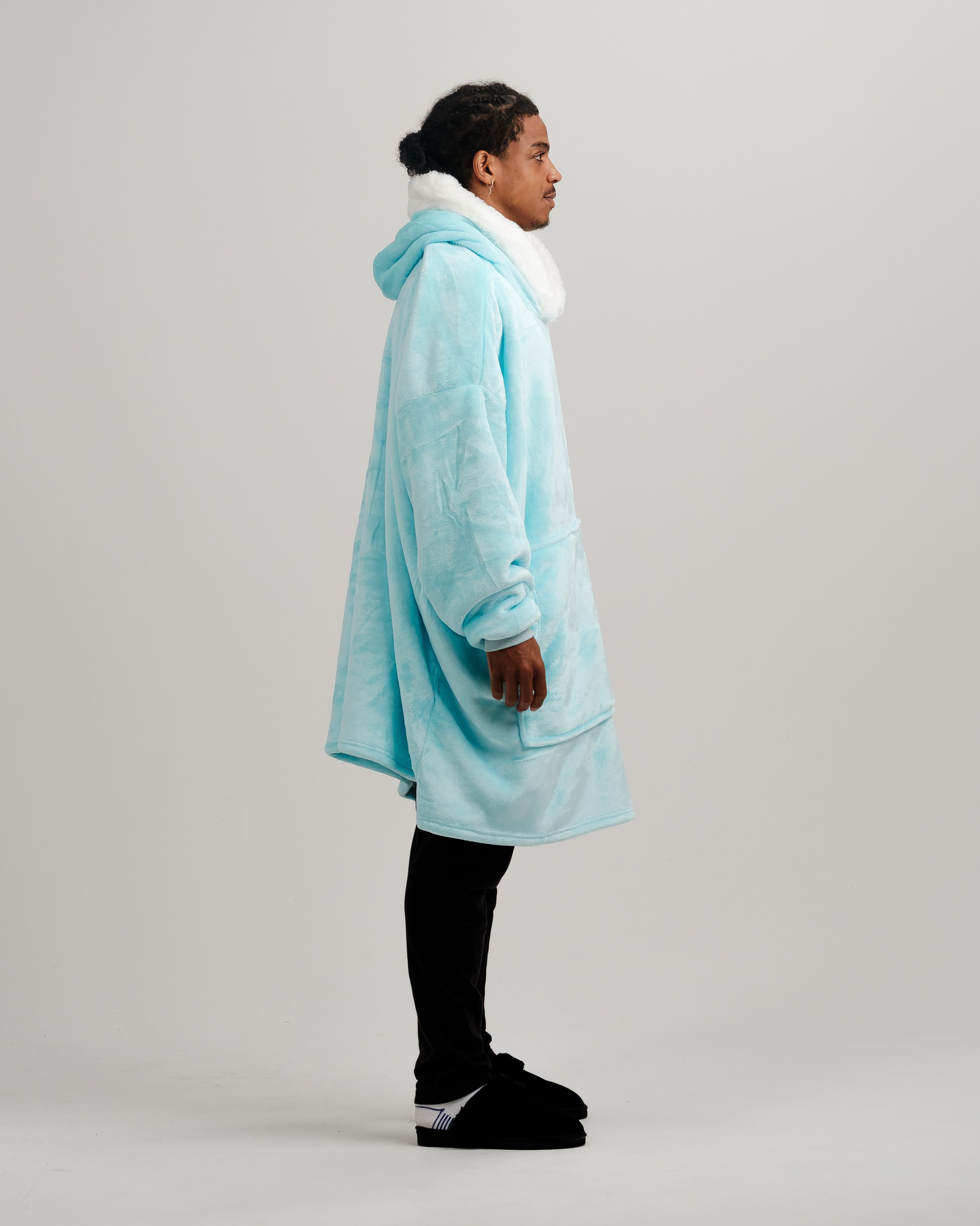 ONY Furlined Hoodie Blanket - Blue