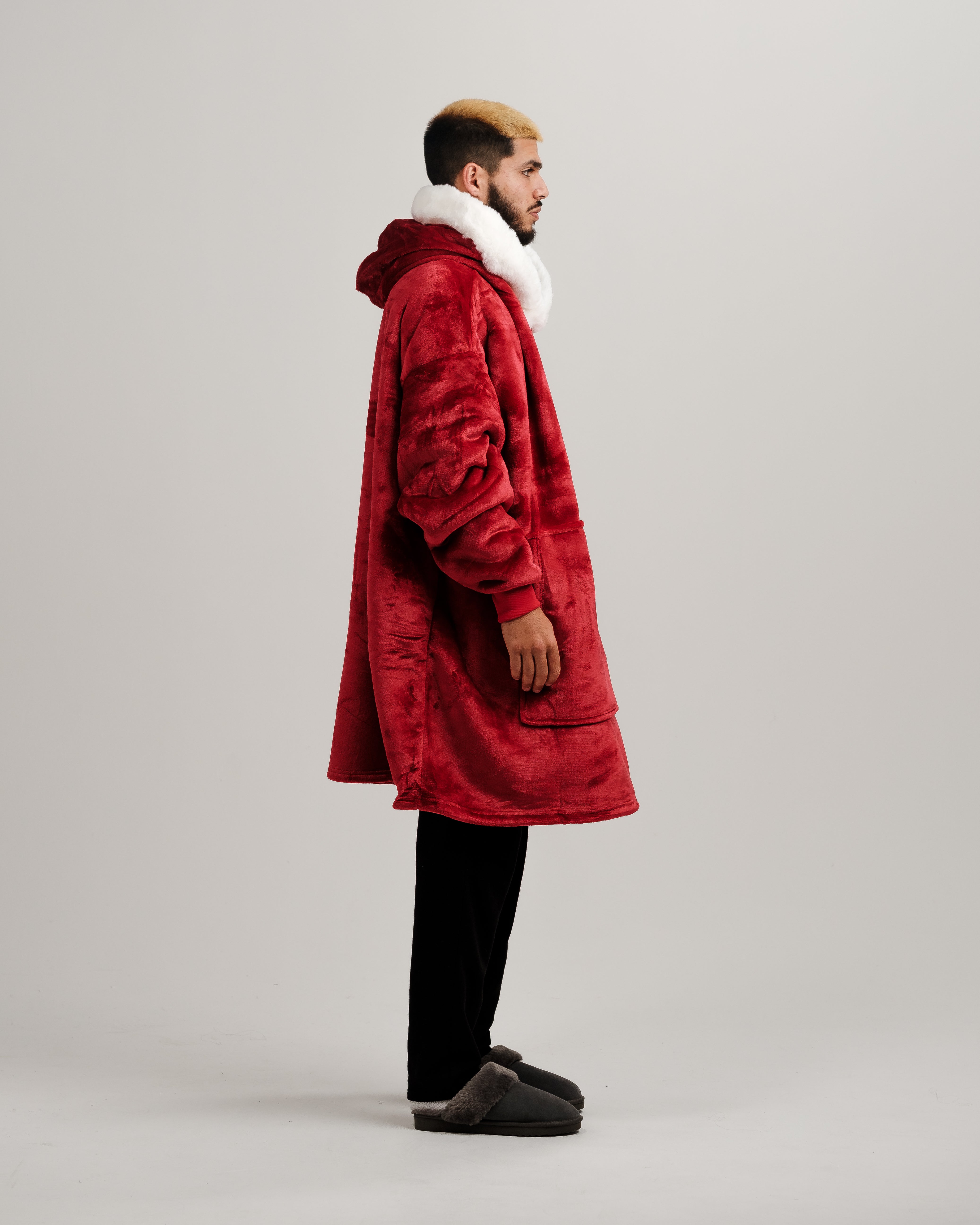 ONY Furlined Hoodie Blanket - Red