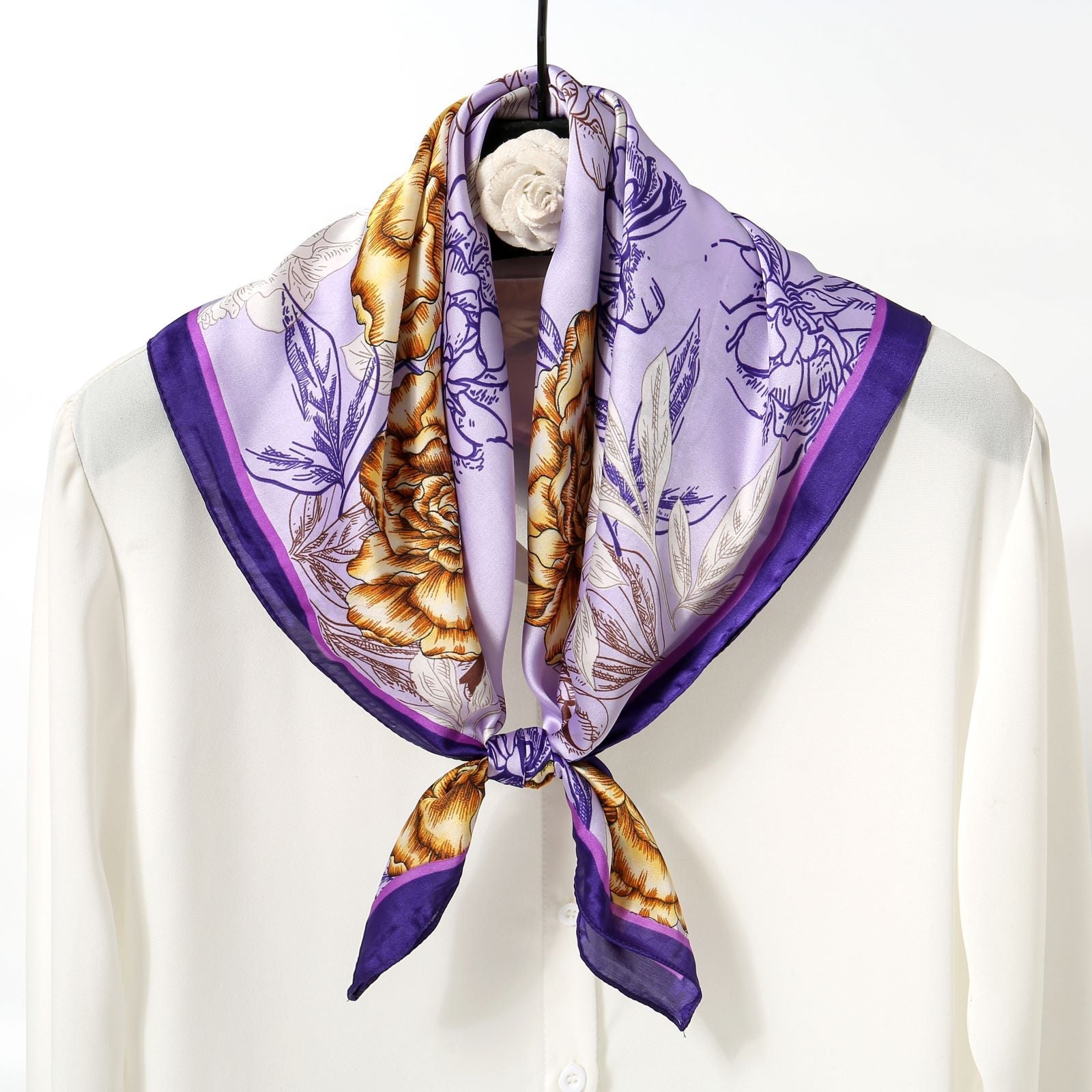 Patricia Foulard (100% Silk - 70cm)