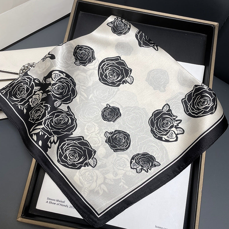 Amira Foulard (100% Zijde- 68cm)