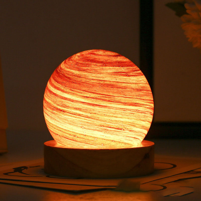 🌌 Enchanting Planet Lamp – A Universe of Colors and Dreams