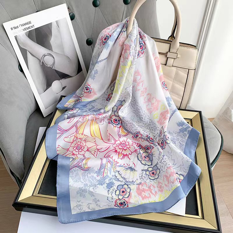 Grace Foulard (100% Silk - 68cm)