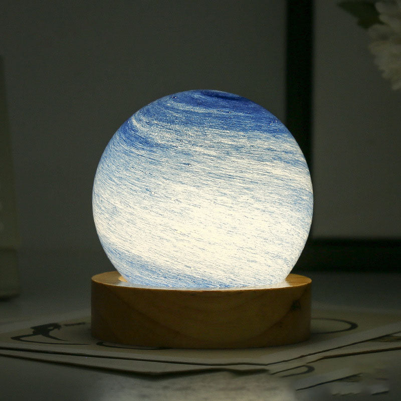 🌌 Enchanting Planet Lamp – A Universe of Colors and Dreams